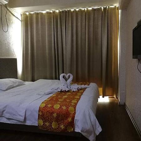 Friendship Hotel Bishkek Luaran gambar