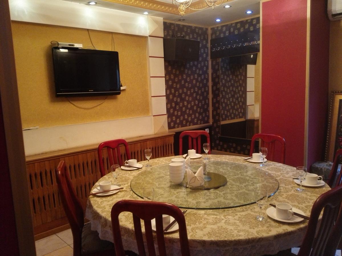 Friendship Hotel Bishkek Luaran gambar